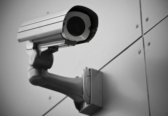 Penjualan dan Instalasi CCTV  Penjualan dan Instalasi CCTV berbagai tipe dan setting on line dari Hp / Komputer dari jarak jauh